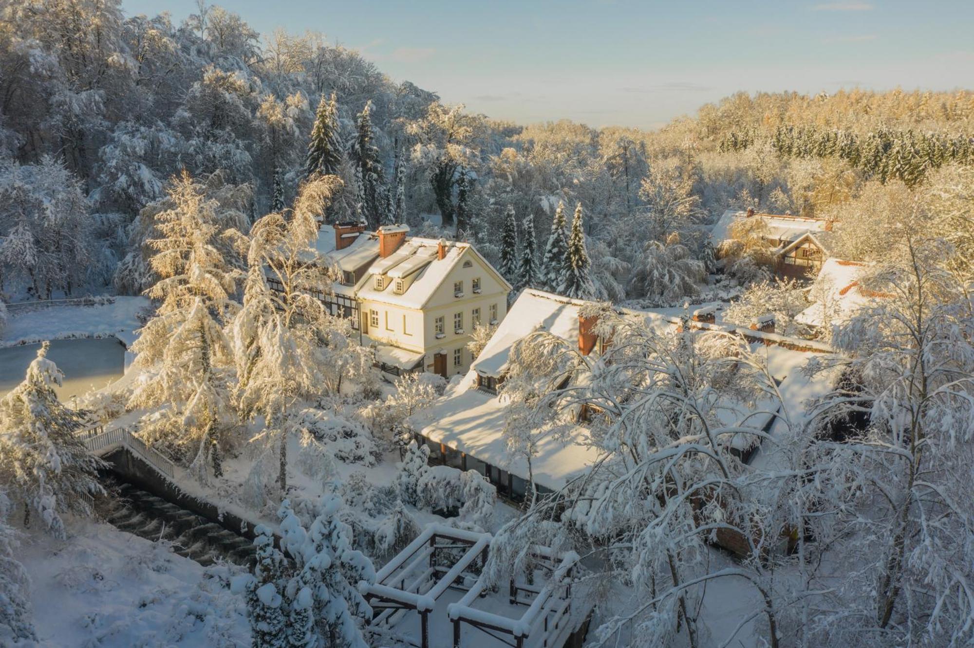 Mlyn Klekotki Spa Resort Экстерьер фото