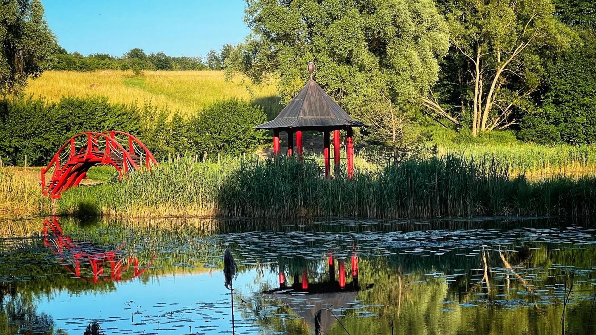 Mlyn Klekotki Spa Resort Экстерьер фото